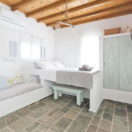 Villa Μπλε Στουντιο 1 à Livadi  Extérieur photo