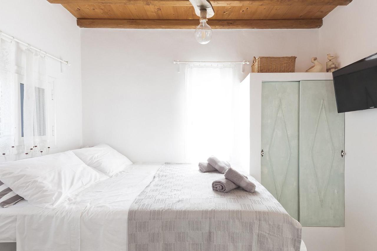 Villa Μπλε Στουντιο 1 à Livadi  Extérieur photo